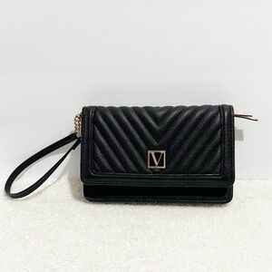 NWOT! [Victoria Secret] Black Faux Leather Wristlet On The Go Date Night